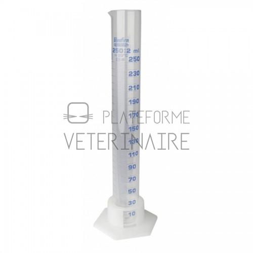 EPROUVETTE GRADUEE POLYPROPYLENE A BEC 50 ML